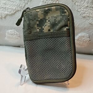Spec Ops Mini Cargo Pocket Organizer Military Camo